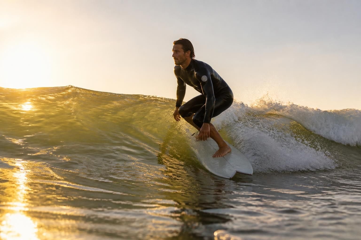 la planche de surf fish, idéale pour les surfeurs recherchant maniabilité et rapidité. apprenez à quel type de surfeur elle s'adresse et quelles vagues conviennent le mieux à ce modèle unique.